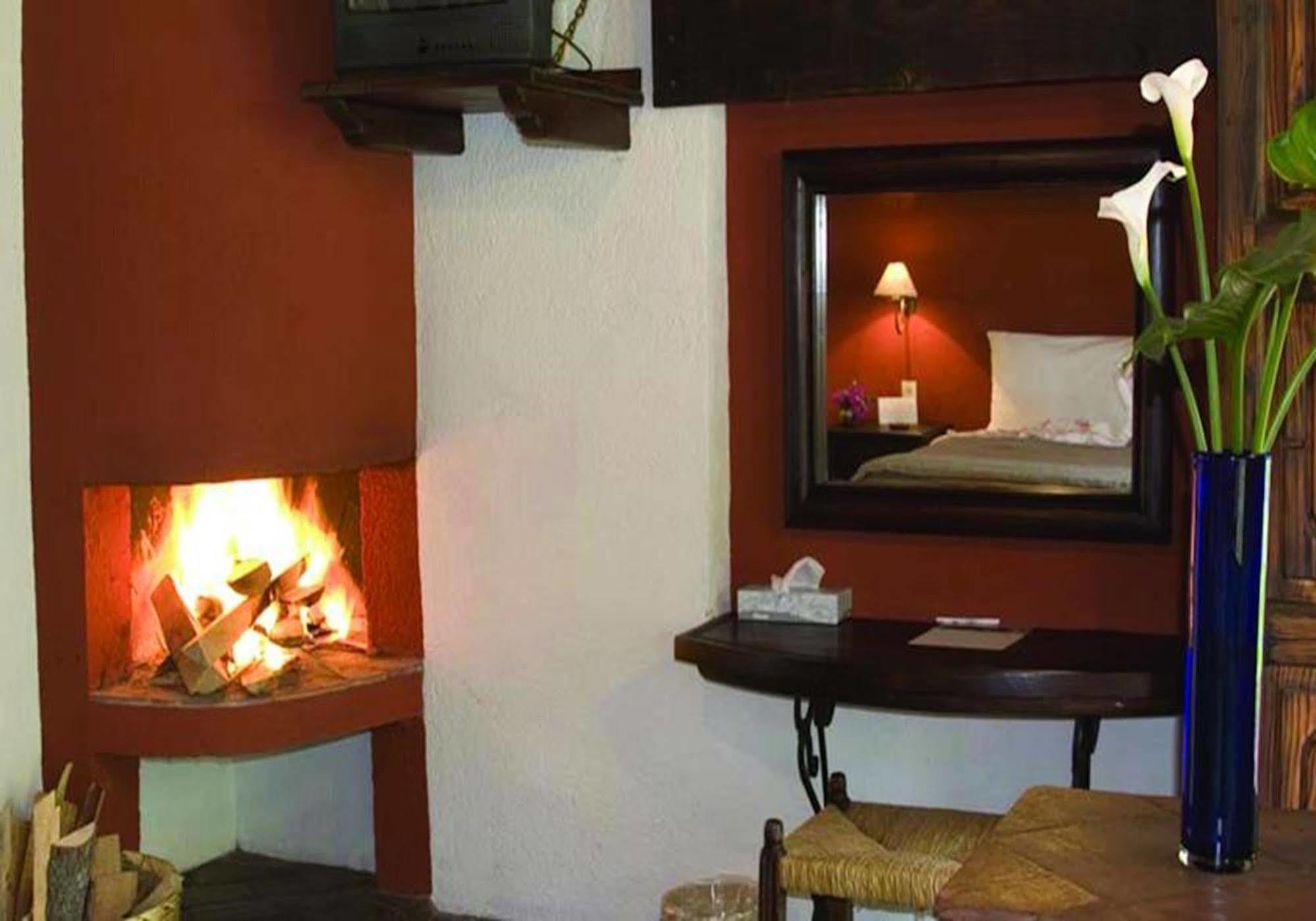 Hostería San Felipe Pátzcuaro Exterior foto